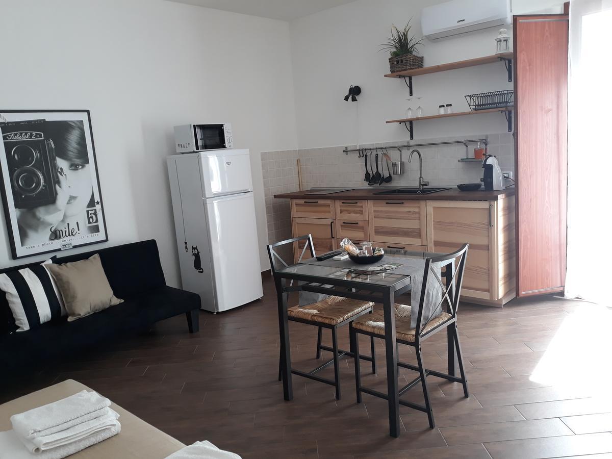 Pirtuso Del Porto Apartment ปาแลร์โม ภายนอก รูปภาพ